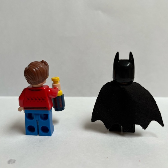 Batman and Robin Lego Minifigures - Picture 2 of 4